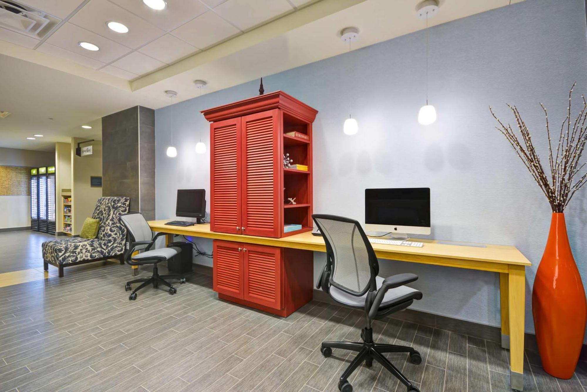 Home2 Suites By Hilton Dallas Addison Eksteriør bilde